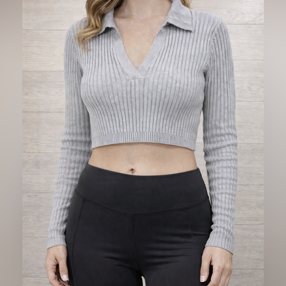 Four Three Seven 437 Grey Ribbed V-neck Cropped Long Sleeve Knit Top
